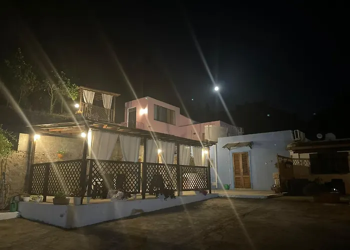 Rosa Lägenhet Lipari (Isola Lipari)